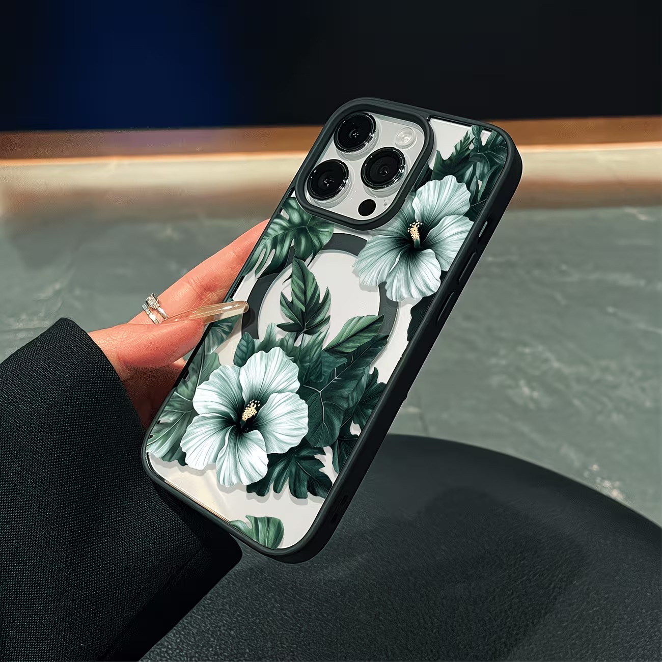 그린 플로럴 프린트 폰 케이스 (아이폰 17, 16,  - Phone Accessories Magnetic 리뷰 및 가격